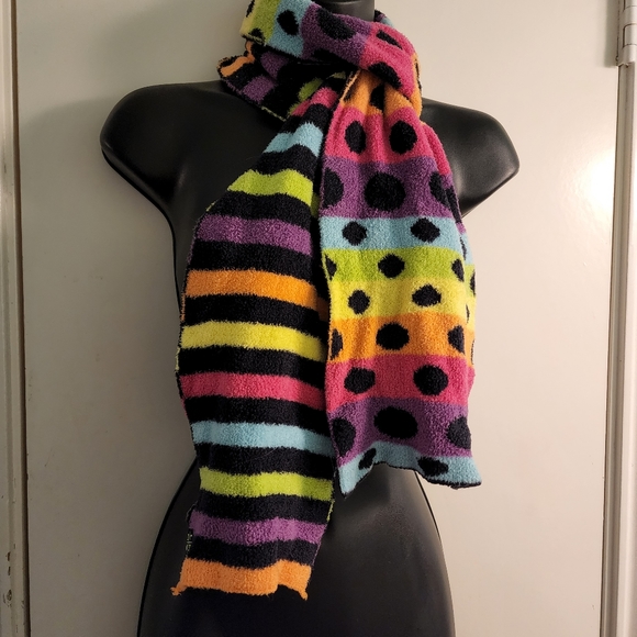 3 for $20 👾, Little Miss Matched scarf - Picture 1 of 3